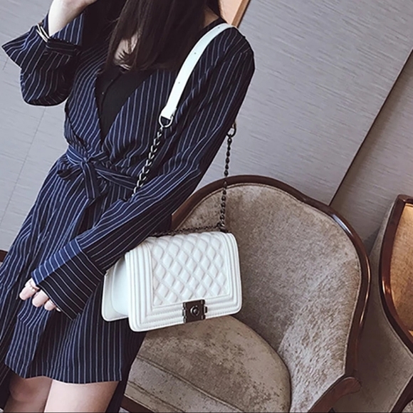 Brand New Champagne Golden Leather Shoulder bag - Picture 6 of 8